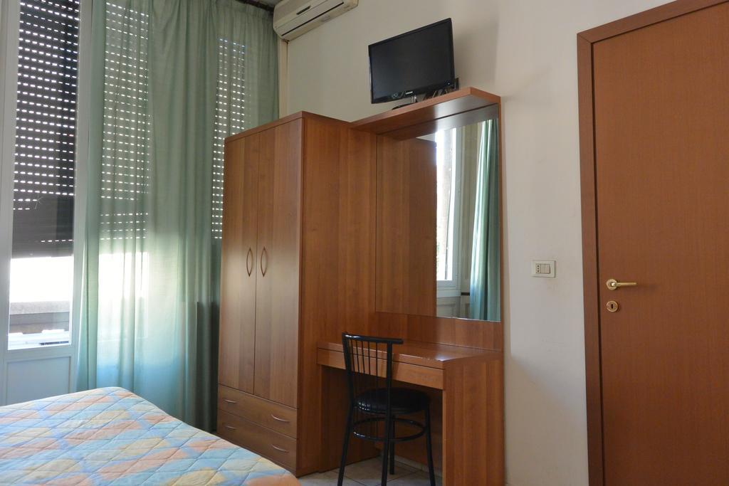 Hotel Oriente Milano Ngoại thất bức ảnh