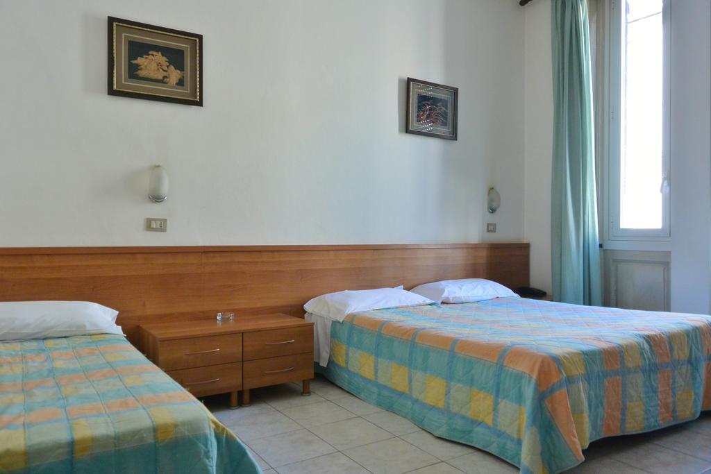 Hotel Oriente Milano Ngoại thất bức ảnh